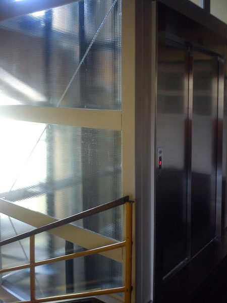 Bolnički lift Dom zdravlja Zavidovići