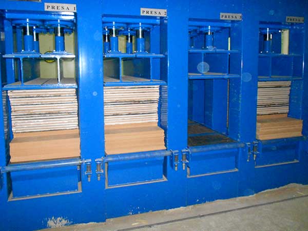Linija za proizvodnju laminiranog parketa Drvoprodex